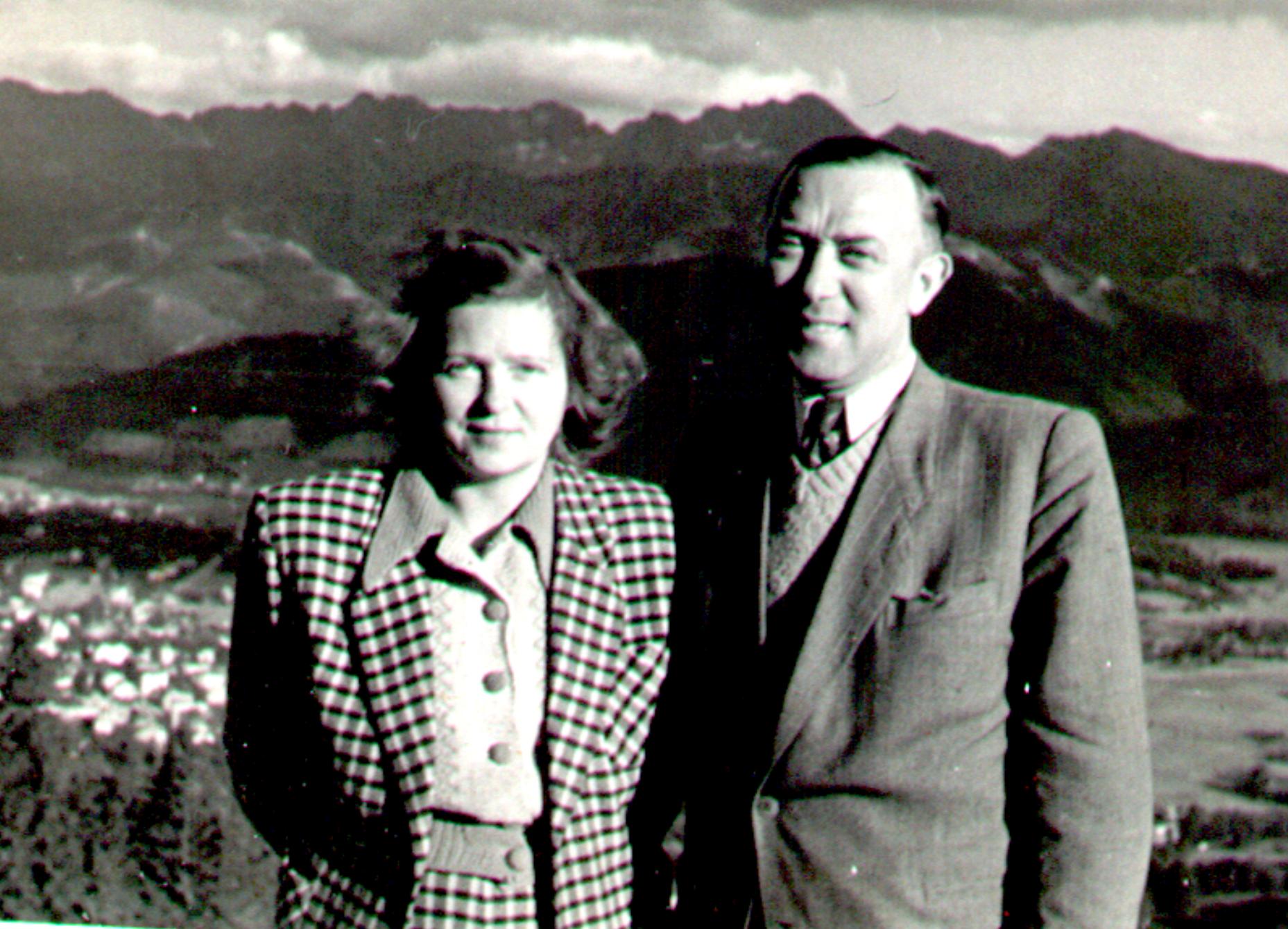 lata 40 te Mieczysława Łuczyńska wraz z mężem Zygmuntem Kozerem w Zakopanem / 1940s Mieczysława Luczyńska with her husband Zygmunt Kozer in Zakopane